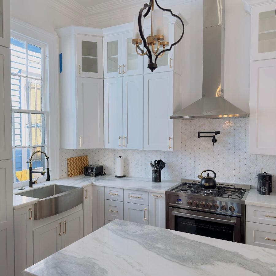 Endless Story Magazine Suite Walk French Quarter New Orleans Ngoại thất bức ảnh
